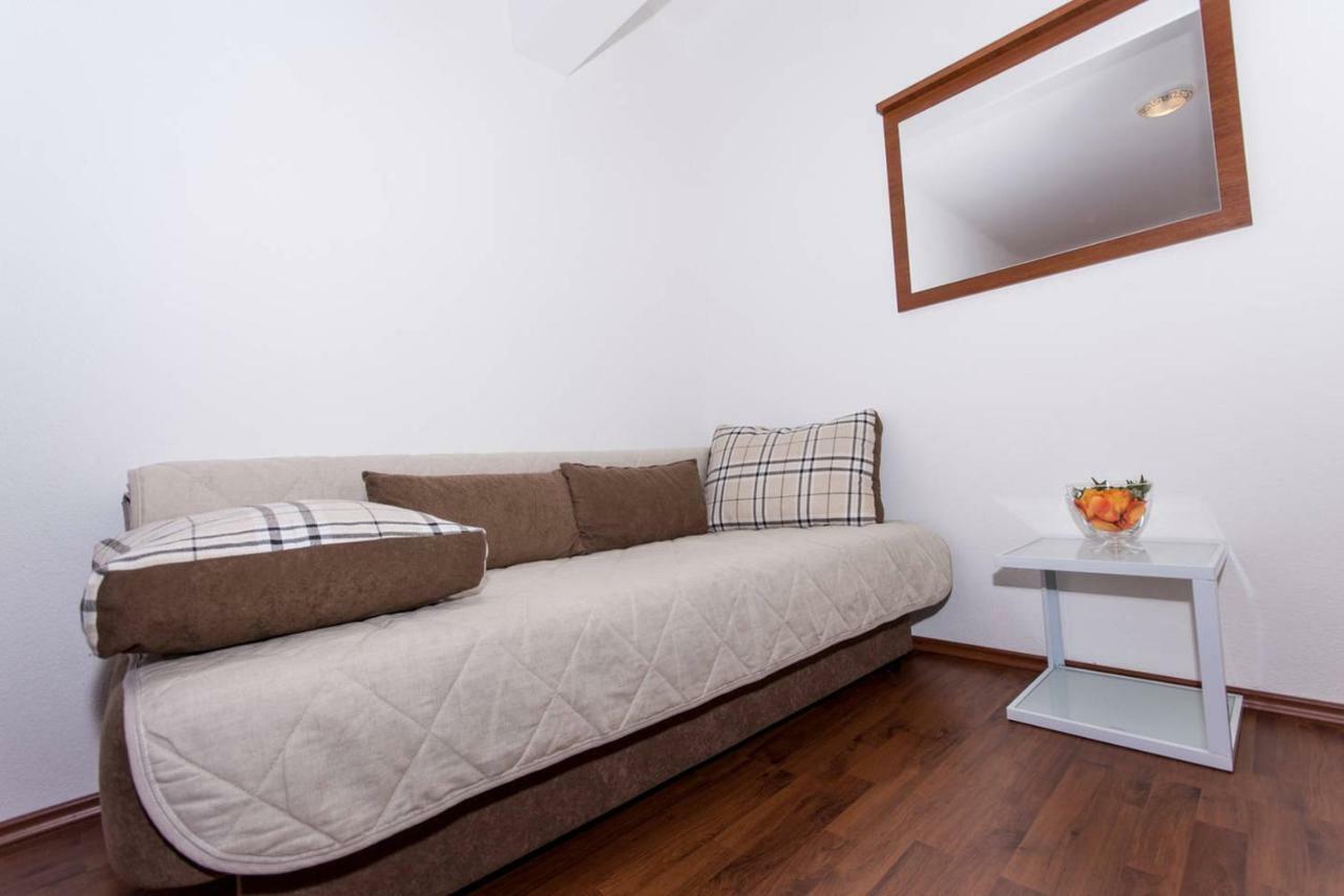 Villa Bozana โตรกีร์ ภายนอก รูปภาพ