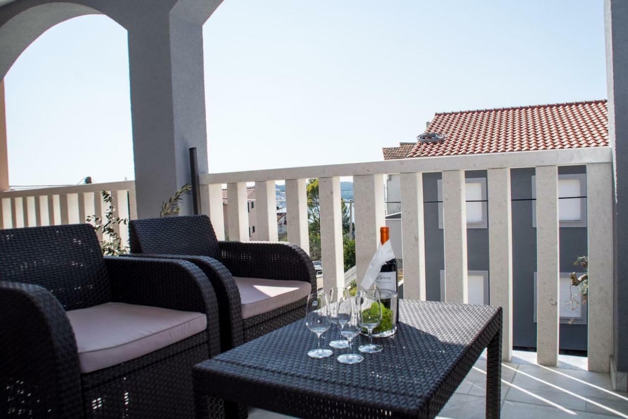 Villa Bozana โตรกีร์ ภายนอก รูปภาพ
